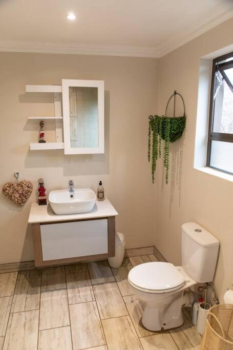 Wildheart Safari - Zesty Zebra Apartment Hoedspruit Bagian luar foto