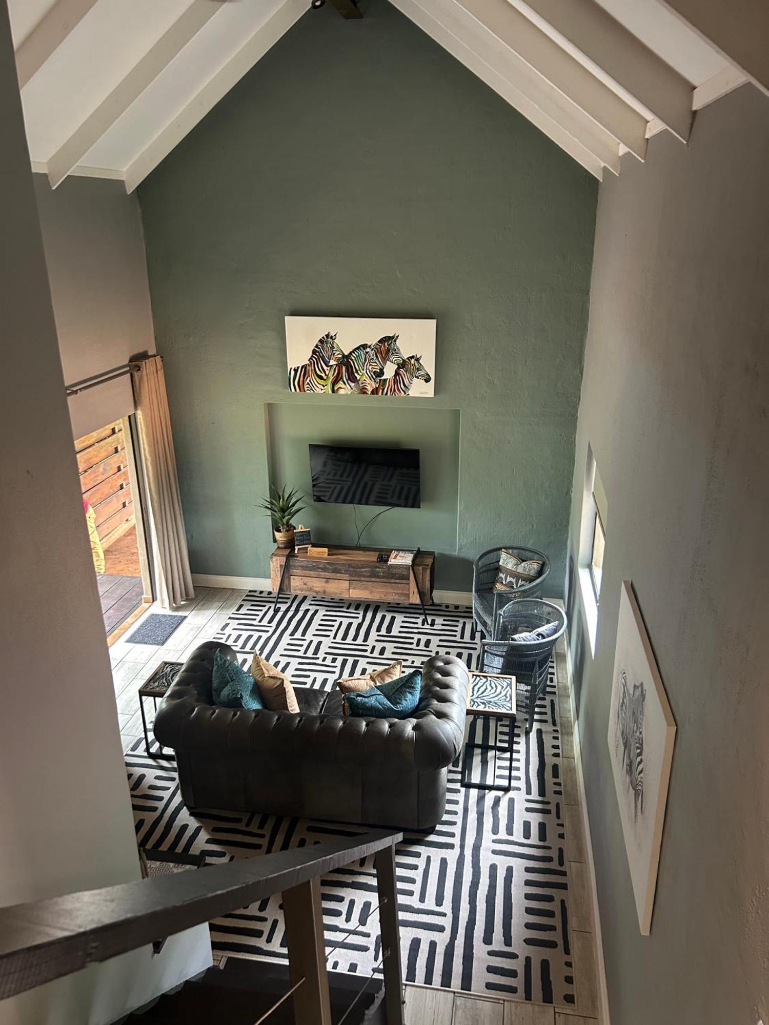 Wildheart Safari - Zesty Zebra Apartment Hoedspruit Bagian luar foto